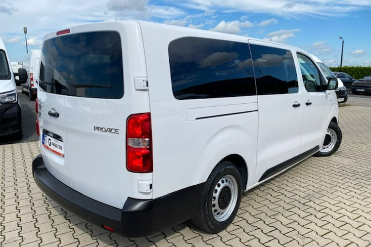 Toyota ProAce SALON PL / L2H1 - Długi / 9 osób / 2 x KLIMA PRZÓD + TYŁ / GWARANCJA zdjęcie 5