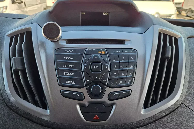 Ford transit L3H2 399990zł NETTO 2.0TdCi/170KM zdjęcie 30