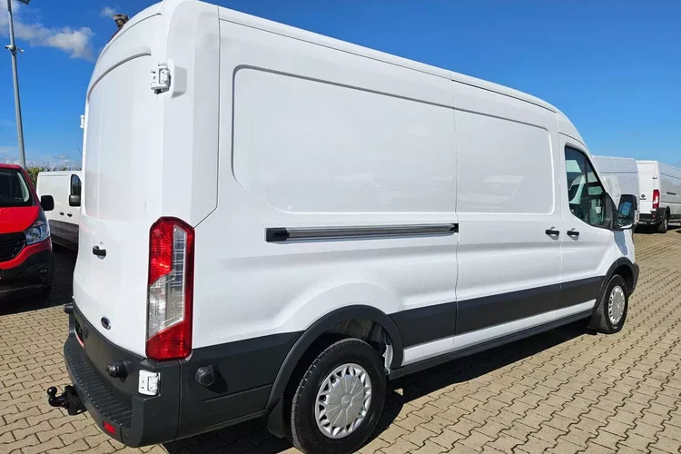 Ford transit L3H2 399990zł NETTO 2.0TdCi/170KM zdjęcie 9