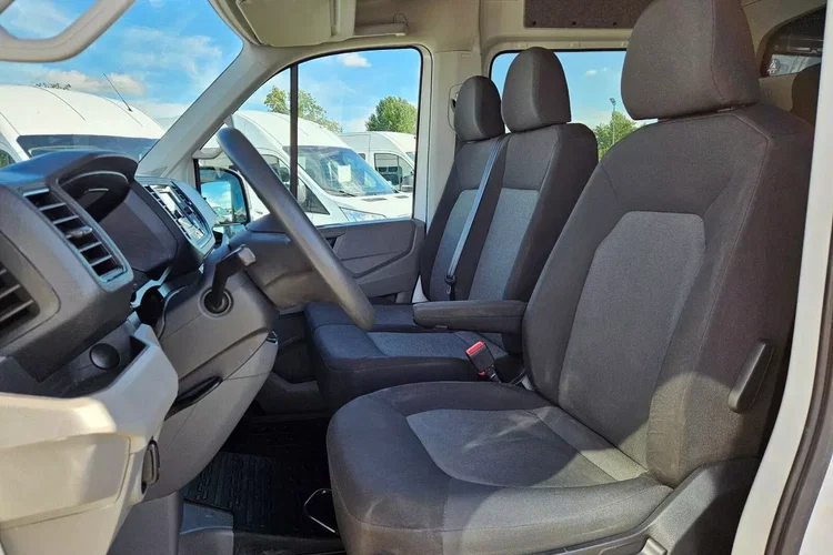 Volkswagen Crafter L3H2 119999zł NETTO Brygadówka 7 osób 2.0TDi/140KM zdjęcie 17