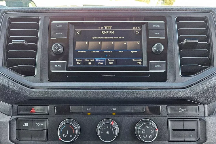 Volkswagen Crafter L3H2 119999zł NETTO Brygadówka 7 osób 2.0TDi/140KM zdjęcie 22