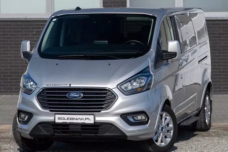 Ford tourneo-custom zdjęcie 1