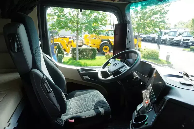 Mercedes Actros 2546 MP5 / Chłodnia Lecapitaine 20 EPAL / Multitemperatura / Carrier Supra 1150 MT zdjęcie 27