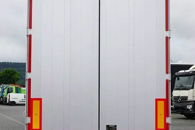 MAN TGL / 8.250 / ACC / EURO 6 / ZESTAW PRZESTRZENNY 120 M3 zdjęcie 31