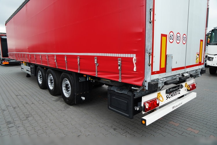 Schmitz / FIRANKA / STANDARD / OŚ PODNOSZONA / DACH PODNOSZONY  / 2022 R  zdjęcie 11