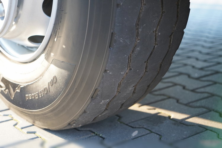 Volvo FMX 410 / 8x4 / GRUSZKA 9m3 / BETONOMIESZARKA / LIEBHERR / SPROWADZONA  zdjęcie 20