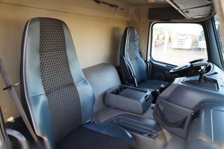 Volvo FMX 410 / 8x4 / GRUSZKA 9m3 / BETONOMIESZARKA / LIEBHERR / SPROWADZONA  zdjęcie 40