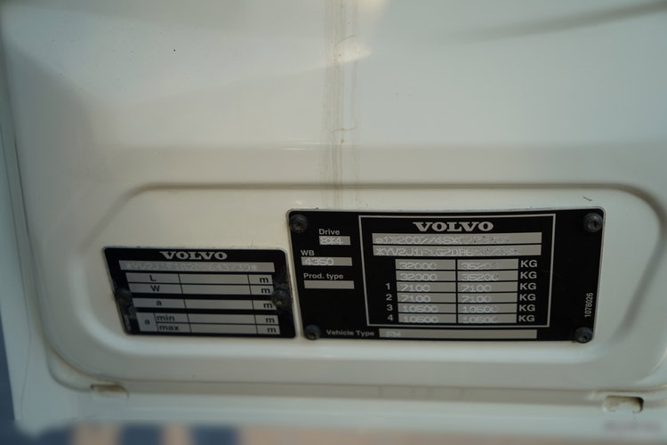 Volvo FMX 410 / 8x4 / GRUSZKA 9m3 / BETONOMIESZARKA / LIEBHERR / SPROWADZONA  zdjęcie 42