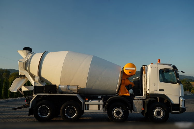 Volvo FMX 410 / 8x4 / GRUSZKA 9m3 / BETONOMIESZARKA / LIEBHERR / SPROWADZONA  zdjęcie 5