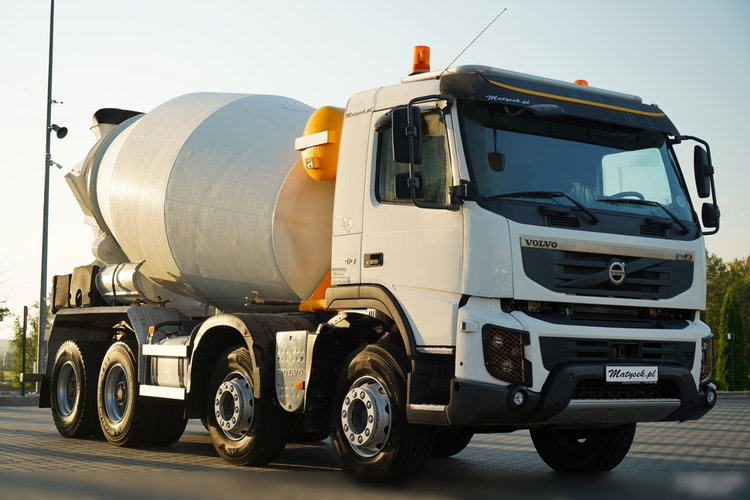 Volvo FMX 410 / 8x4 / GRUSZKA 9m3 / BETONOMIESZARKA / LIEBHERR / SPROWADZONA  zdjęcie 6