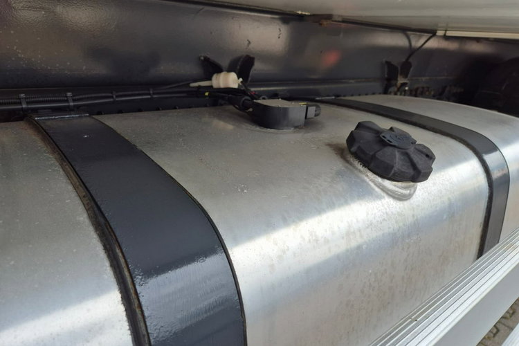 Antos 2532 L / Frigoblock / 6X2 Mercedes-Benz Antos 2532 L 6X2 / CHŁODNIA / IZOTERMA / FRIGOBLOCK / 3 zdjęcie 16