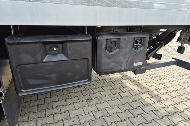 Antos 2532 L / Frigoblock / 6X2 Mercedes-Benz Antos 2532 L 6X2 / CHŁODNIA / IZOTERMA / FRIGOBLOCK / 3 zdjęcie 19