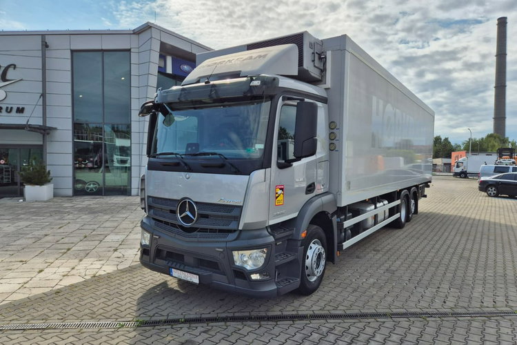Antos 2532 L / Frigoblock / 6X2 Mercedes-Benz Antos 2532 L 6X2 / CHŁODNIA / IZOTERMA / FRIGOBLOCK / 3 zdjęcie 3