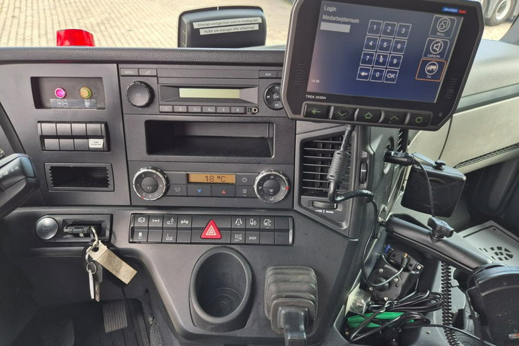 Antos 2532 L / Frigoblock / 6X2 Mercedes-Benz Antos 2532 L 6X2 / CHŁODNIA / IZOTERMA / FRIGOBLOCK / 3 zdjęcie 37