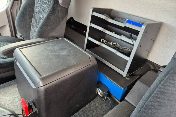 Antos 2532 L / Frigoblock / 6X2 Mercedes-Benz Antos 2532 L 6X2 / CHŁODNIA / IZOTERMA / FRIGOBLOCK / 3 zdjęcie 42