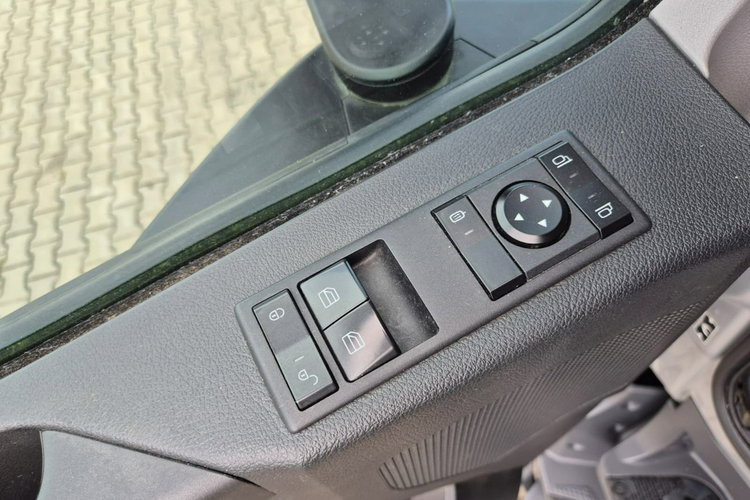 Antos 2532 L / Frigoblock / 6X2 Mercedes-Benz Antos 2532 L 6X2 / CHŁODNIA / IZOTERMA / FRIGOBLOCK / 3 zdjęcie 44