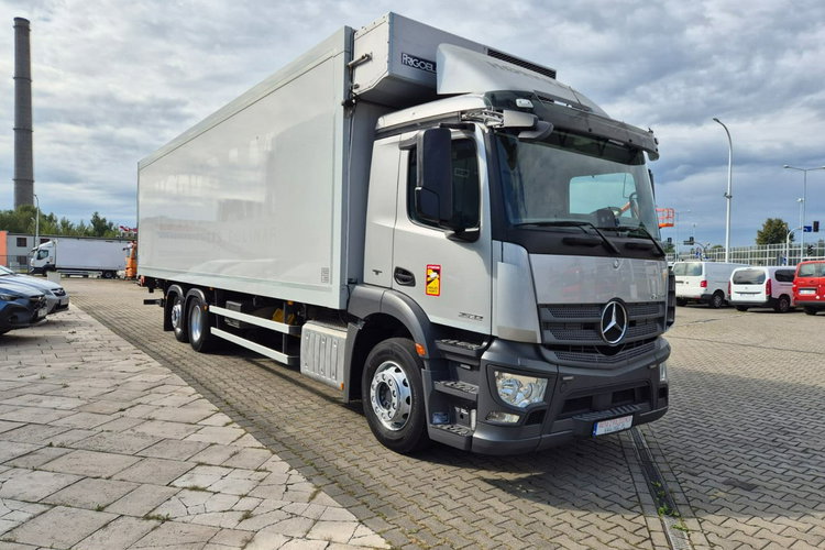 Antos 2532 L / Frigoblock / 6X2 Mercedes-Benz Antos 2532 L 6X2 / CHŁODNIA / IZOTERMA / FRIGOBLOCK / 3 zdjęcie 5