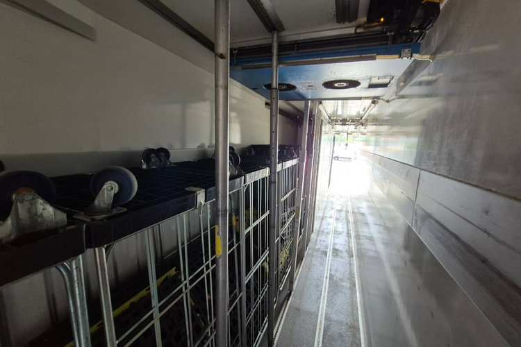 Antos 2532 L / Frigoblock / 6X2 Mercedes-Benz Antos 2532 L 6X2 / CHŁODNIA / IZOTERMA / FRIGOBLOCK / 3 zdjęcie 50