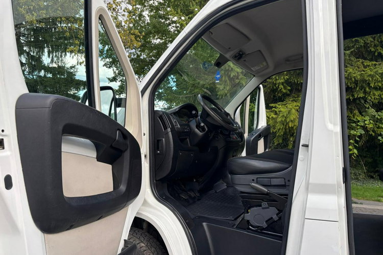 Citroen Jumper 2.2 150KM 2014 L2H2 Brygadówka 7 osobowy Tempomat zdjęcie 7