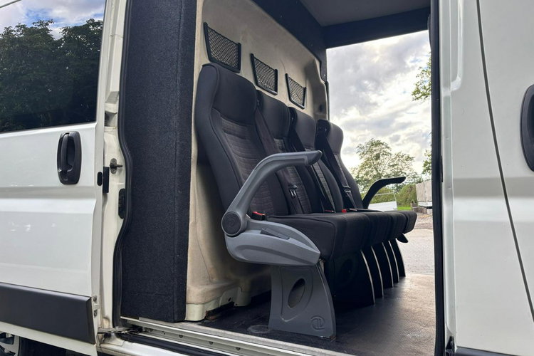 Citroen Jumper 2.2 150KM 2014 L2H2 Brygadówka 7 osobowy Tempomat zdjęcie 8