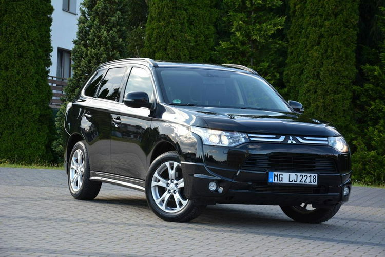Mitsubishi Outlander 2.2Di-D(150KM)4WD 7-Foteli Xenon Skóry Navi Kamera ALU18 zdjęcie 10