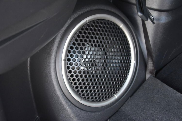 Mitsubishi Outlander 2.2Di-D(150KM)4WD 7-Foteli Xenon Skóry Navi Kamera ALU18 zdjęcie 37