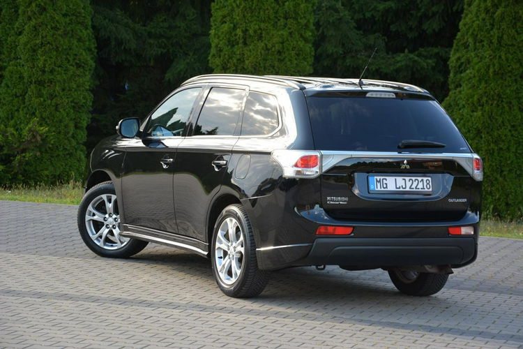 Mitsubishi Outlander 2.2Di-D(150KM)4WD 7-Foteli Xenon Skóry Navi Kamera ALU18 zdjęcie 7