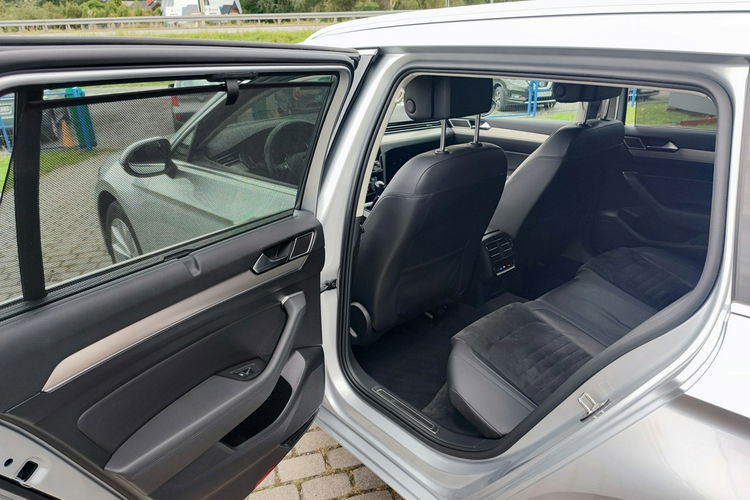 Volkswagen Passat Passat Variant 2.0 TDI Highline BMT + 150KM zdjęcie 23