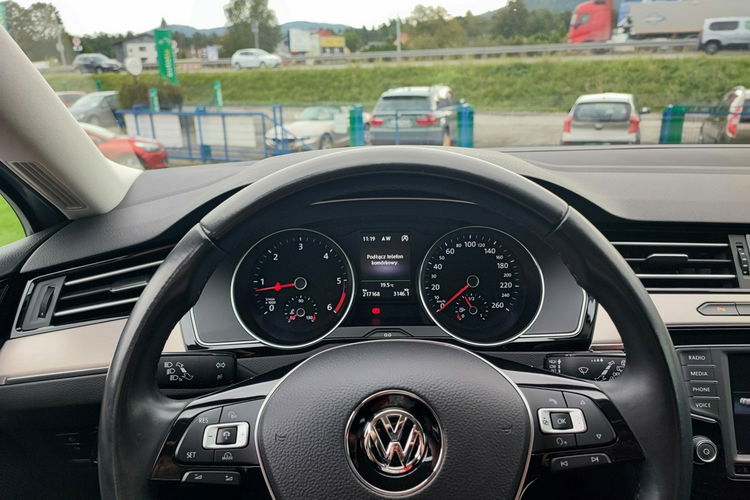 Volkswagen Passat Passat Variant 2.0 TDI Highline BMT + 150KM zdjęcie 25