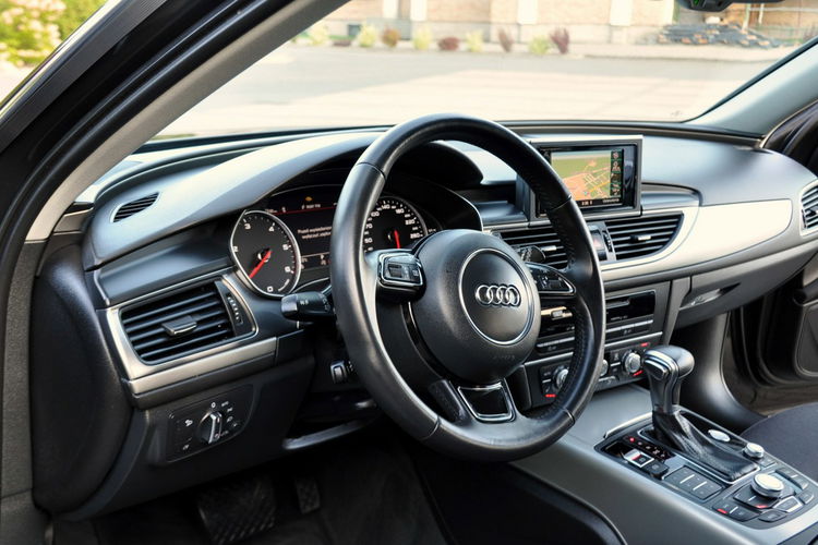 Audi A6 2.0TDI(177KM) 133tyś.km S-Line Bi-Xenon Led Navi Klima I Wł Alu19"ASO zdjęcie 24