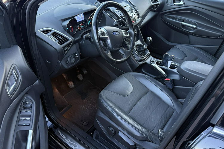 Ford Kuga 2.0tdci AWD titanium + ledy skóry full serwis bezwypadkowy 1.r.gwaranc zdjęcie 10