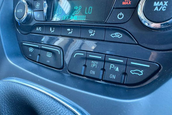 Ford Kuga 2.0tdci AWD titanium + ledy skóry full serwis bezwypadkowy 1.r.gwaranc zdjęcie 20