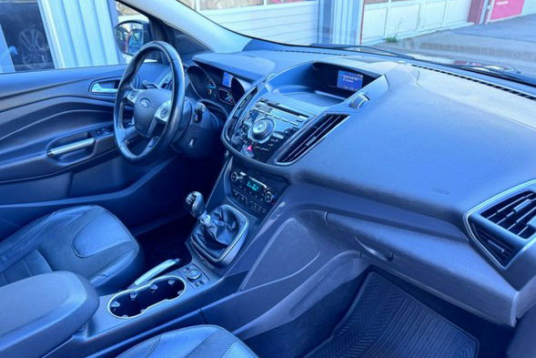 Ford Kuga 2.0tdci AWD titanium + ledy skóry full serwis bezwypadkowy 1.r.gwaranc zdjęcie 23