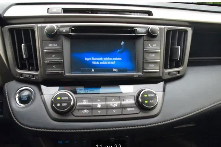 Toyota RAV-4 2.0vvti AWD Automat xenon ledy 4x4 ful serwis bezwypadkowy 1.r.gwaranc zdjęcie 8