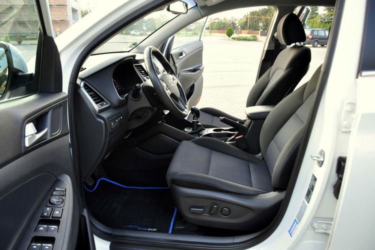 Hyundai Tucson 2.0CRDi(184KM) 4WD Xenon Led Navi Kamera El.Fotele El.Klapa Alu19"ASO zdjęcie 23