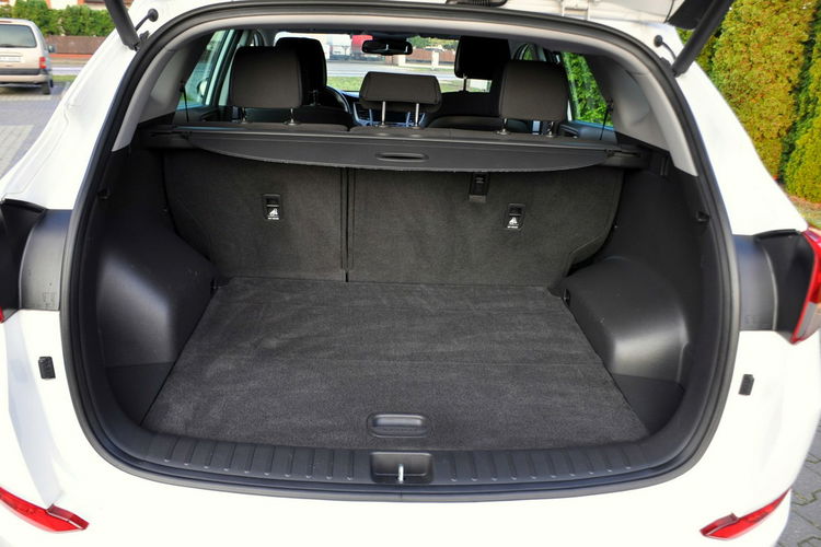 Hyundai Tucson 2.0CRDi(184KM) 4WD Xenon Led Navi Kamera El.Fotele El.Klapa Alu19"ASO zdjęcie 37