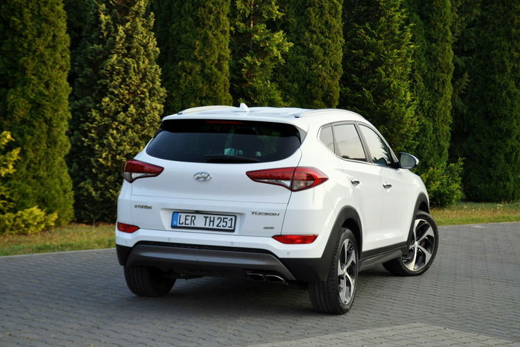 Hyundai Tucson 2.0CRDi(184KM) 4WD Xenon Led Navi Kamera El.Fotele El.Klapa Alu19"ASO zdjęcie 6