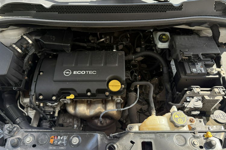 Corsa Opel Corsa 1.4 Niski oryginalny przebieg :) zdjęcie 24