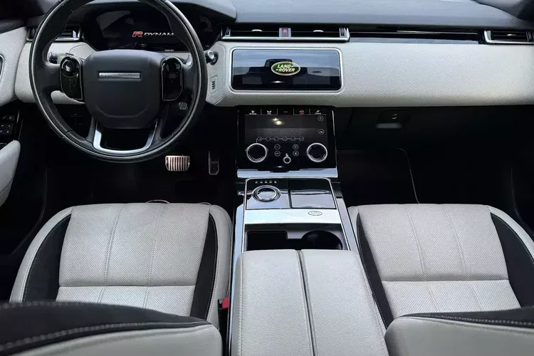Land Rover Range Rover Velar zdjęcie 17