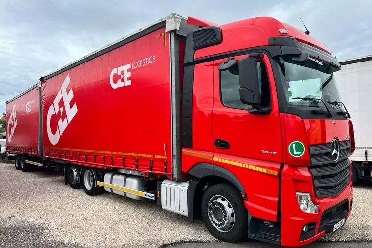 Mercedes ACTROS MP5 euro6 6x2 jumbo zestaw 120m 38palet zdjęcie 6