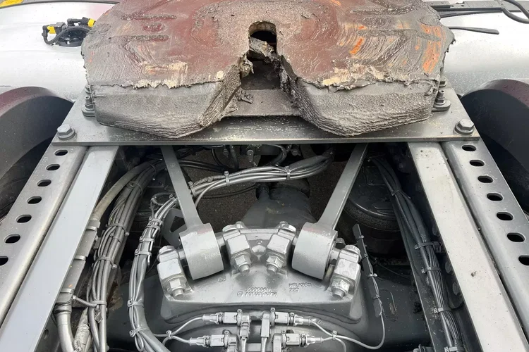 Mercedes ACTROS L prokontraktowy zdjęcie 19