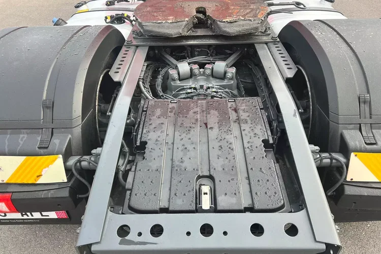 Mercedes ACTROS L prokontraktowy zdjęcie 8