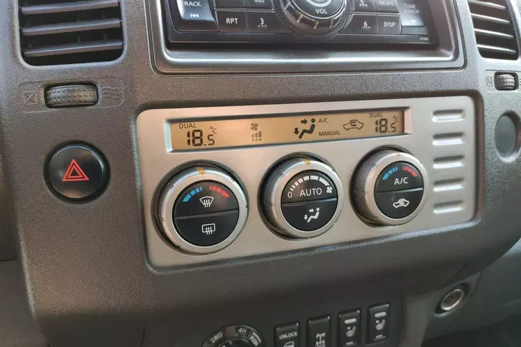 Nissan navara zdjęcie 23