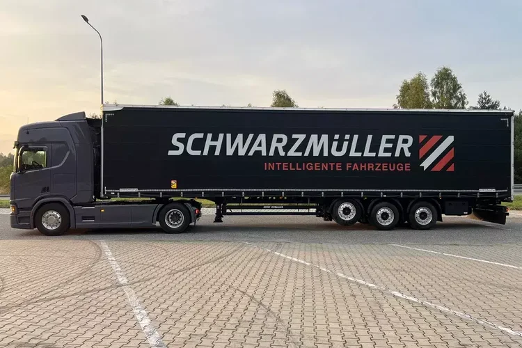 Standard Alcoa felgi 2019/20 lekka waga: 5320kg S1 J Schwarzmuller zdjęcie 13