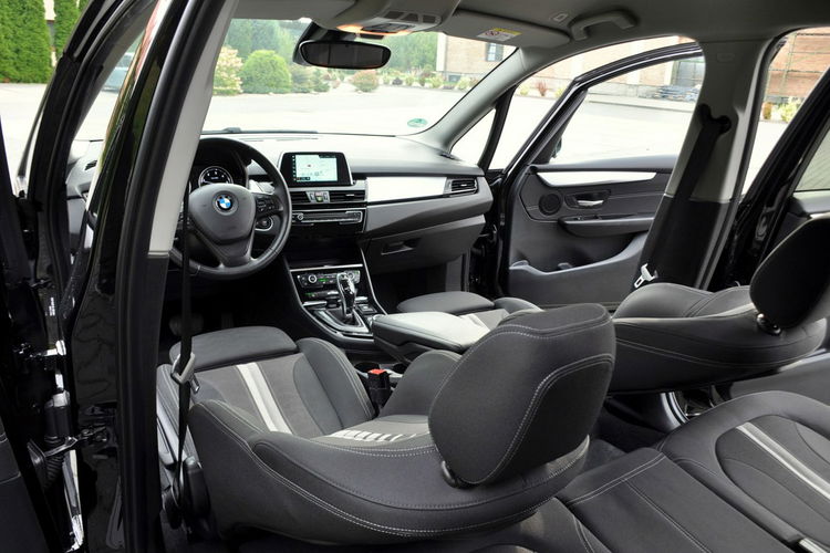 BMW 218 2.0d(150KM) Grand Tourer Full Led Navi El.Klapa Klimatronik Welur ASO zdjęcie 27