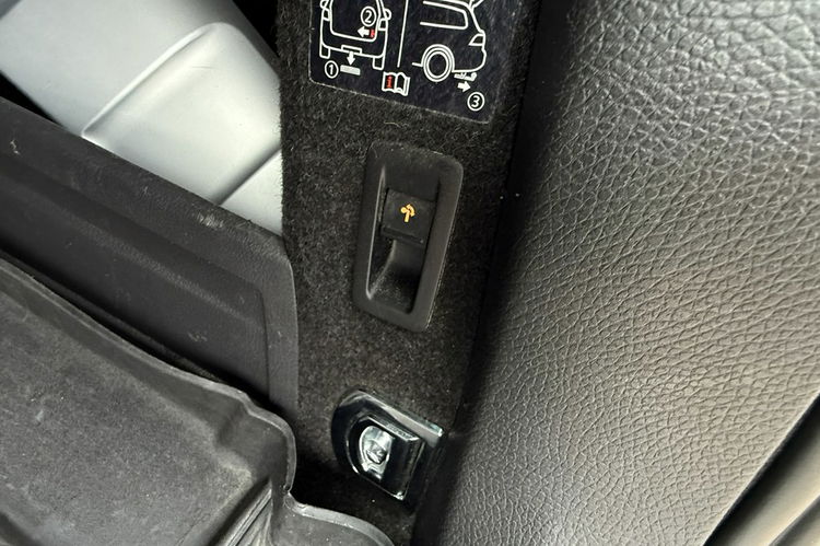 Volkswagen Passat Alltrack 2.0tdi 4-Motion automat 177KM Webasto ledy xenon skóry zamiana 1.r.gwa zdjęcie 24