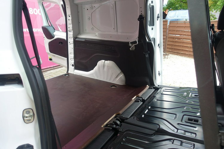 Peugeot Partner R E Z E R W A C J A zdjęcie 15