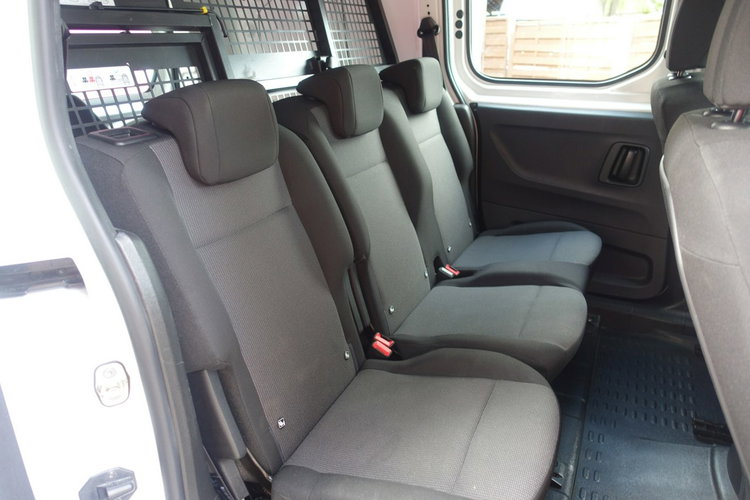 Peugeot Partner R E Z E R W A C J A zdjęcie 16