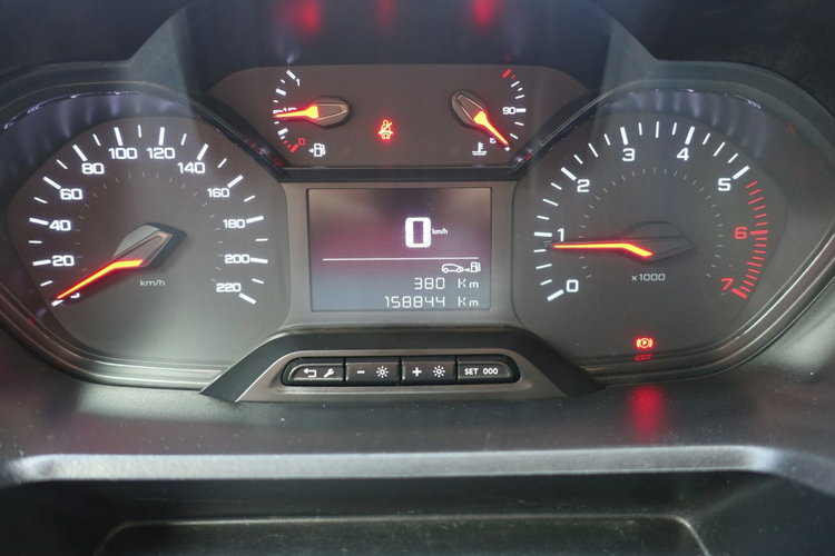 Peugeot Partner R E Z E R W A C J A zdjęcie 23