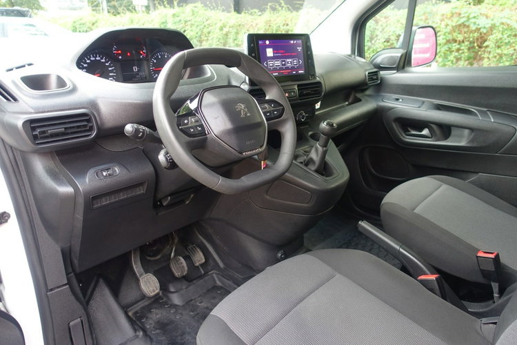 Peugeot Partner R E Z E R W A C J A zdjęcie 8